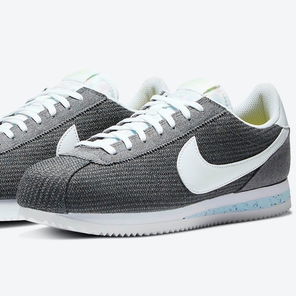 NIKE CORTEZ Basic Premium with recycled Sole Sneakers - Picture 2 of 9